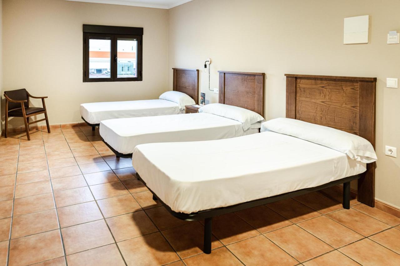 As Hoteles Fuente La Higuera Direccion Albacete La Font de la Figuera Buitenkant foto