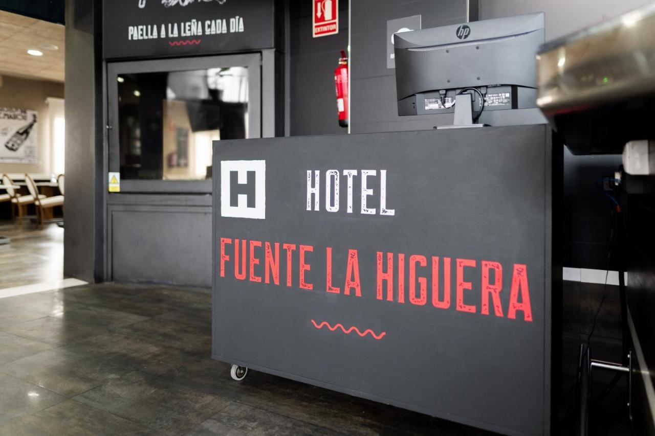 As Hoteles Fuente La Higuera Direccion Albacete La Font de la Figuera Buitenkant foto